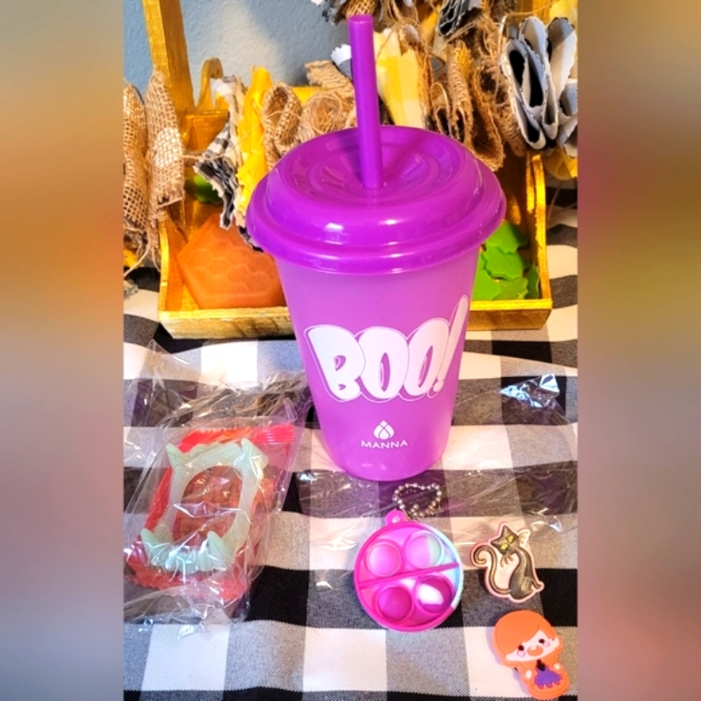 ✨️👻 Boo Bundle with Color Changing Cup🎃 - Picture 6 of 9